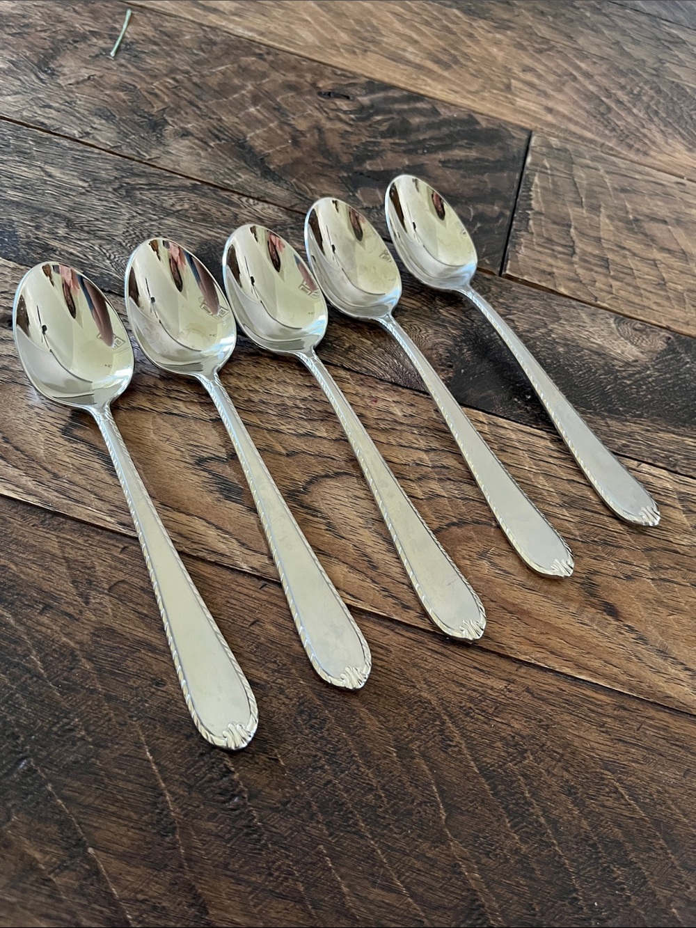 Hampton Silversmiths RACHELLE FROST Soup Spoons (5) Stainless Frosted
